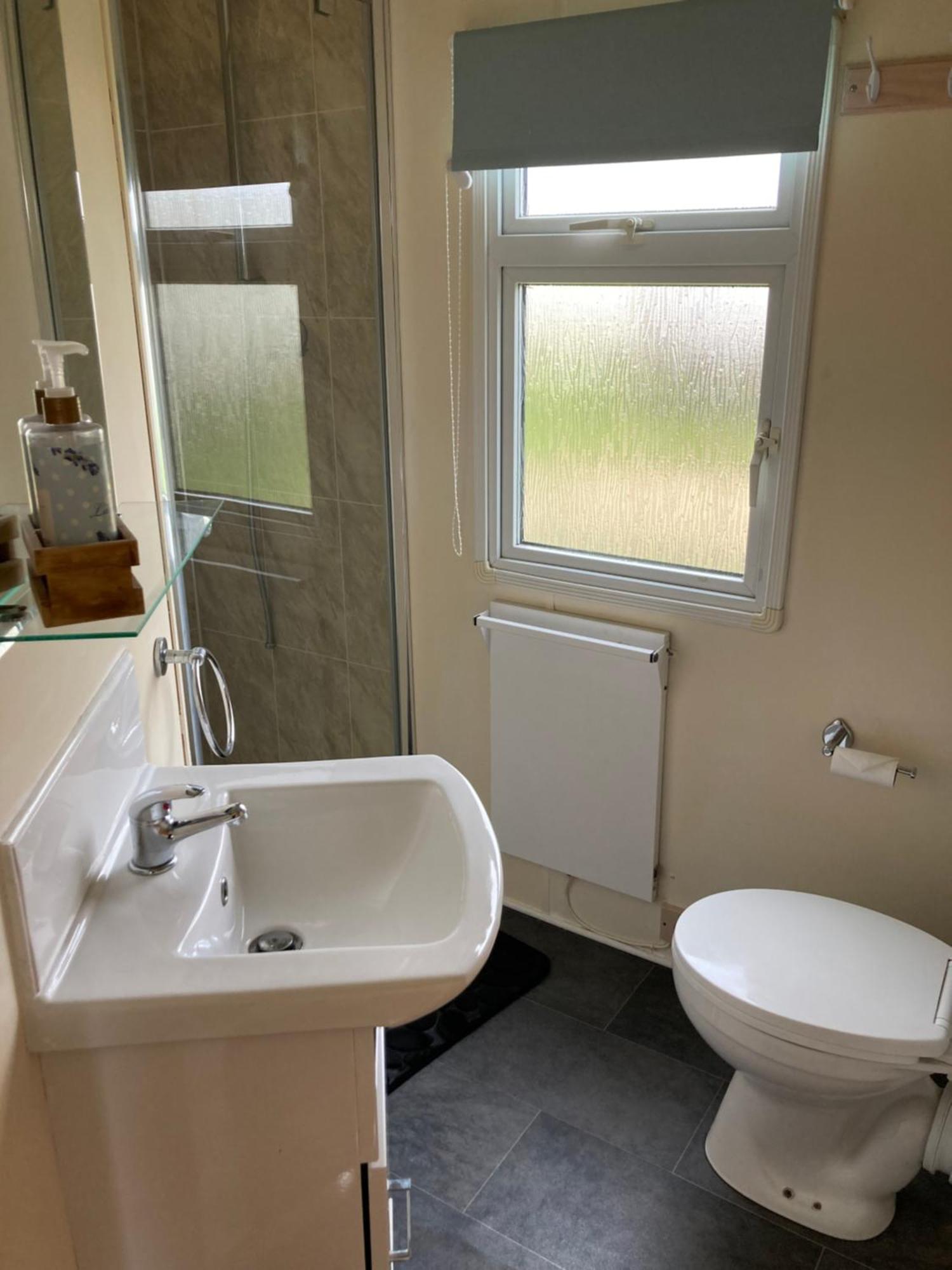 Pet Friendly Holiday Home On Golden Palm Skegness Eksteriør billede