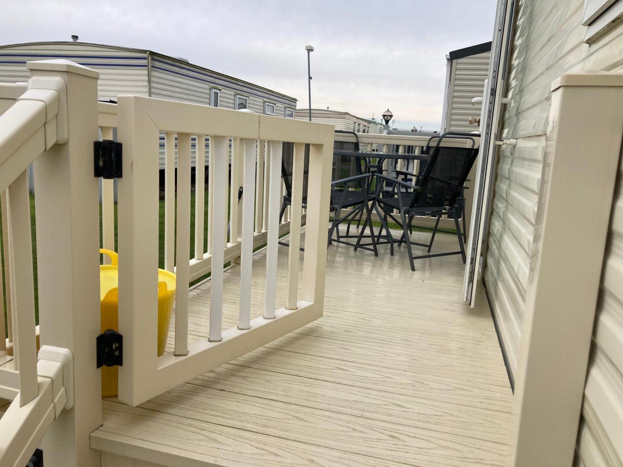 Pet Friendly Holiday Home On Golden Palm Skegness Eksteriør billede